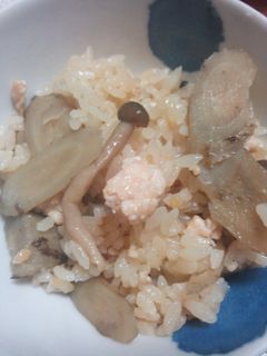 ._.ごぼうとしめじの炊き込みご飯._.-レシピのメイン写真