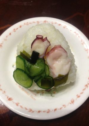たこの酢の物おにぎり-レシピのメイン写真