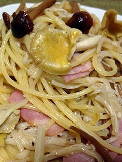 黄色いキノコのペペロンチーノ-レシピのメイン写真