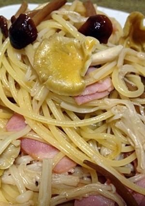 黄色いキノコのペペロンチーノ-レシピのメイン写真