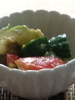 アボカドとトマトの塩麹和え-レシピのメイン写真