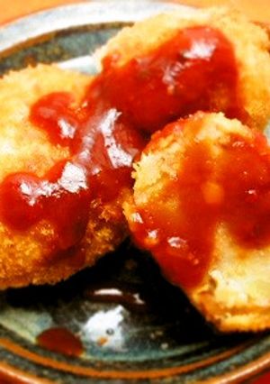 冷凍そぼろで、肉じゃが味コロッケ♪-レシピのメイン写真