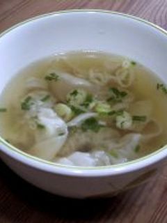 簡単ワンタンスープ♪-レシピのメイン写真