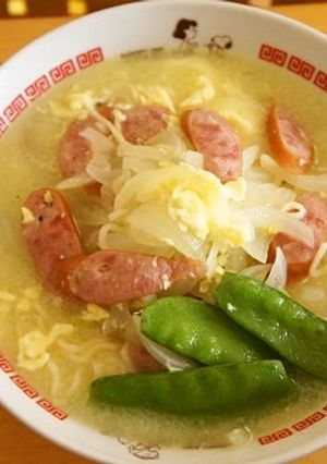 サッポロ一番で卵とじラーメン-レシピのメイン写真