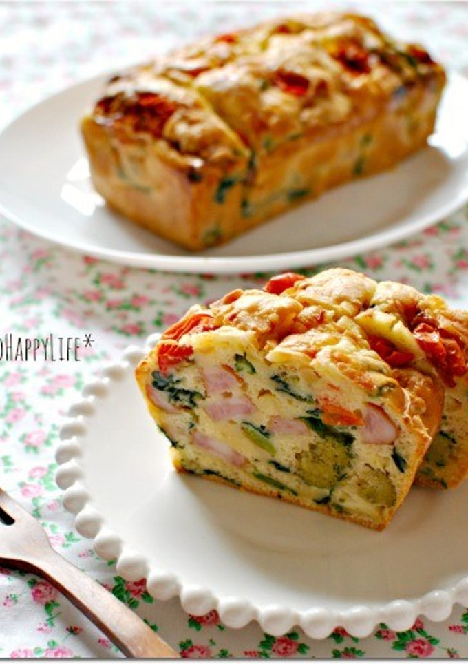 ☆HMで簡単たっぷり野菜のケーク・サレ☆-レシピのメイン写真