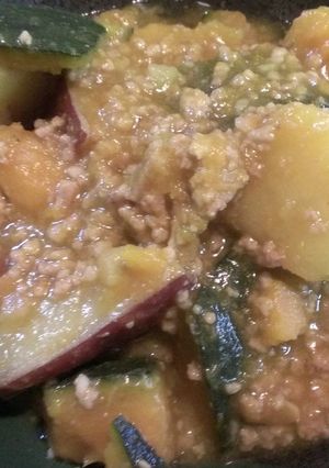 おさつとカボチャの挽肉入り甘辛煮-レシピのメイン写真