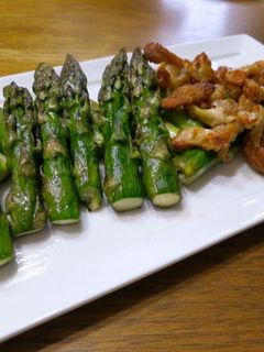 グリーンアスパラと鴨皮のロースト-レシピのメイン写真