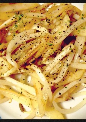 節約おかず♪もやしじゃがのパパッと炒め!-レシピのメイン写真