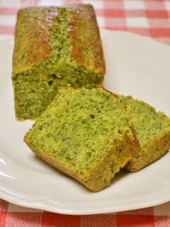 野菜でおやつ♥ほうれん草のパウンドケーキ-レシピのメイン写真