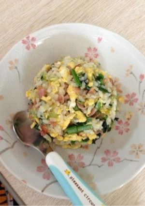 幼児激食★野菜たっぷりチャーハン-レシピのメイン写真
