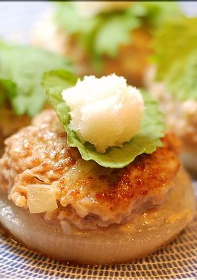 とろける～♡新玉ねぎのっけバーグ-レシピのメイン写真