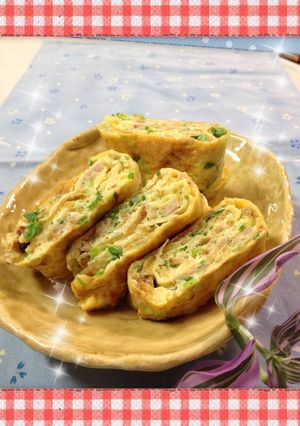 ポテトチップスと唐揚げが入った卵焼き♪-レシピのメイン写真