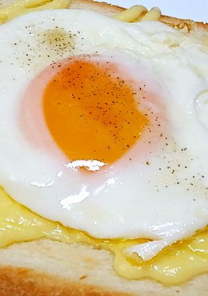 マヨぶっかけ☆目玉焼きチーズトースト☆-レシピのメイン写真