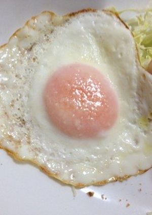 朝食に✿簡単チーズの目玉焼き-レシピのメイン写真