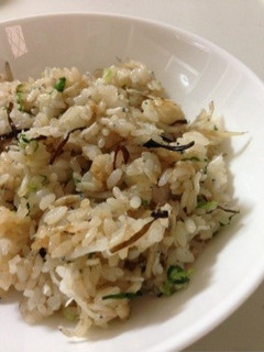 しらすと塩昆布の和風チャーハン-レシピのメイン写真