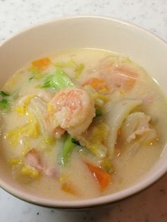 エビと白菜で簡単クリーム煮-レシピのメイン写真