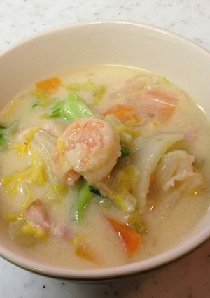 エビと白菜で簡単クリーム煮-レシピのメイン写真