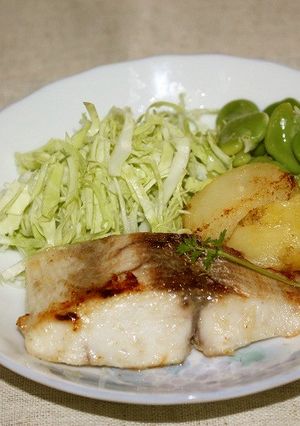 シーラのムニエルにそら豆添え-レシピのメイン写真