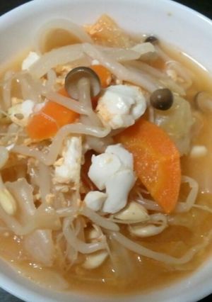 簡単!豆もやしのキムチ風味スープ-レシピのメイン写真