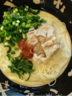 豚しゃぶと叩き梅の豆乳ぶっかけそうめん-レシピのメイン写真
