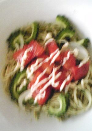 トマトとゴーヤのサラダパスタ-レシピのメイン写真