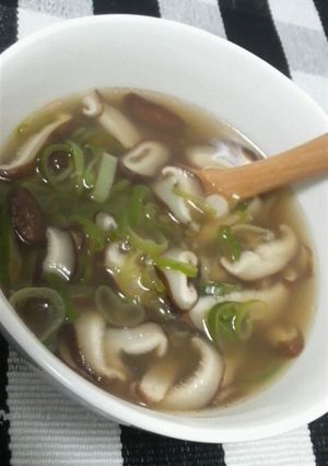 椎茸の中華スープ-レシピのメイン写真
