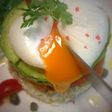サーモンとアボカドのタルタル