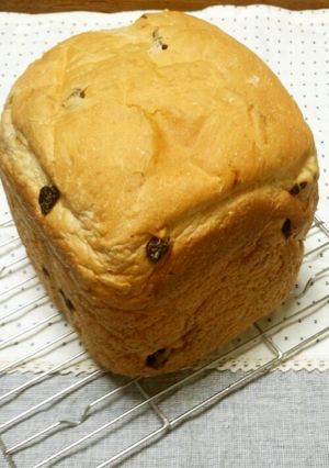 ★ＨＢ★塩麹とレーズンの食パン★-レシピのメイン写真