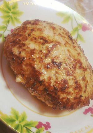 チーズinハンバーグ-レシピのメイン写真