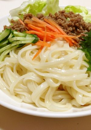 夏にぴったりサラダ肉みそうどん-レシピのメイン写真