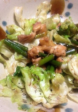 鶏肉、にんにくの芽、レタスの塩麹炒め-レシピのメイン写真