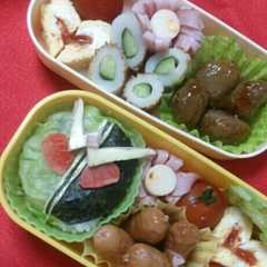 รูปของ キャラ弁★仮面ライダーダブル＆花＆ハート