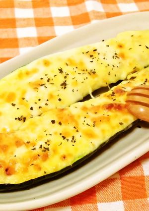 簡単♪まるごと茄子orズッキーニグラタン-レシピのメイン写真