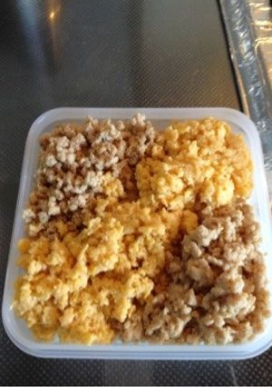 鶏そぼろご飯-レシピのメイン写真