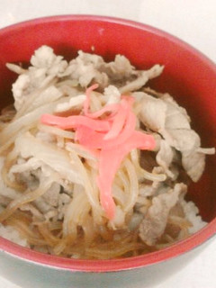 医食同源:白滝入り焼き肉丼-レシピのメイン写真