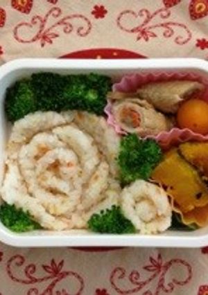 キャラ弁 薔薇の花-レシピのメイン写真