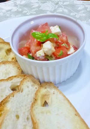 モッツァレラチーズとトマトのブルスケッタ-レシピのメイン写真