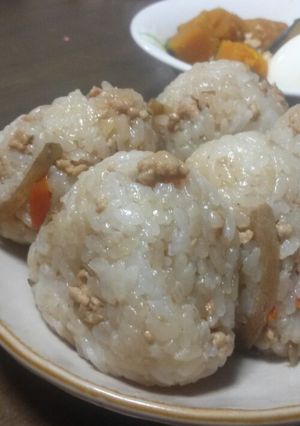 そぼろかしわ飯-レシピのメイン写真