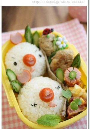 簡単キャラ弁＊ニワトリおにぎり-レシピのメイン写真