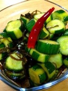 夏のお漬け物♫きゅうり&塩昆布-レシピのメイン写真