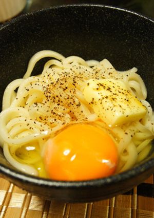 釜玉バターうどん-レシピのメイン写真