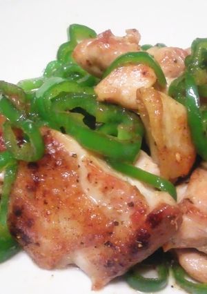 簡単♪鶏肉とピーマンのオリーブ炒め☆-レシピのメイン写真