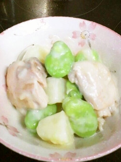 鶏肉とそら豆のクリーム煮-レシピのメイン写真