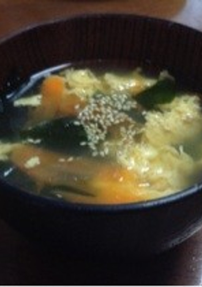焼肉屋さんのワカメと卵のスープ-レシピのメイン写真