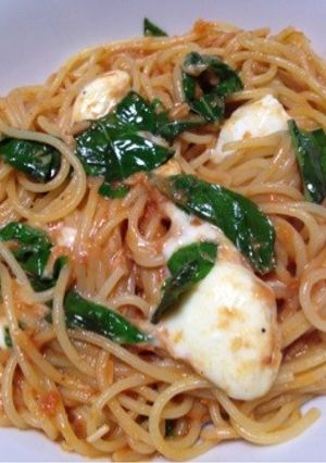 モッツァレラとバジルのトマトパスタ-レシピのメイン写真