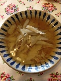 ごぼうと生姜の味噌汁-レシピのメイン写真