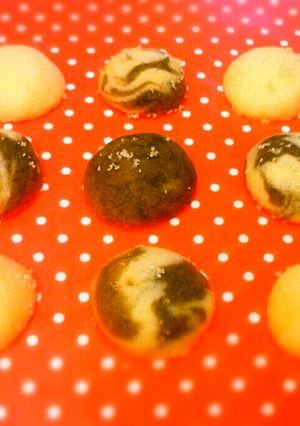 材料4つ♥サクサク☆スノーボールクッキー-レシピのメイン写真