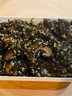 がごめ昆布と干ししいたけと炒りごまの佃煮-レシピのメイン写真