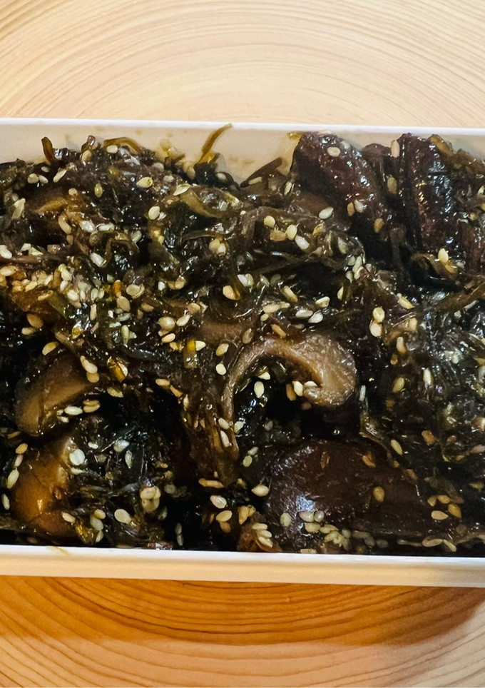がごめ昆布と干ししいたけと炒りごまの佃煮-レシピのメイン写真