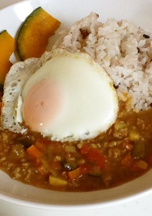 ◼︎トマト1個＊夏野菜キーマカレー◼︎-レシピのメイン写真